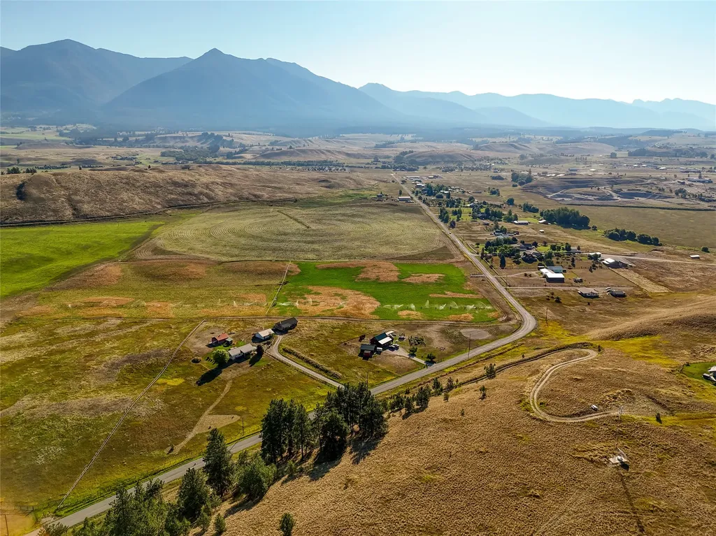 1151 Lindsay Road Eureka MT 59917