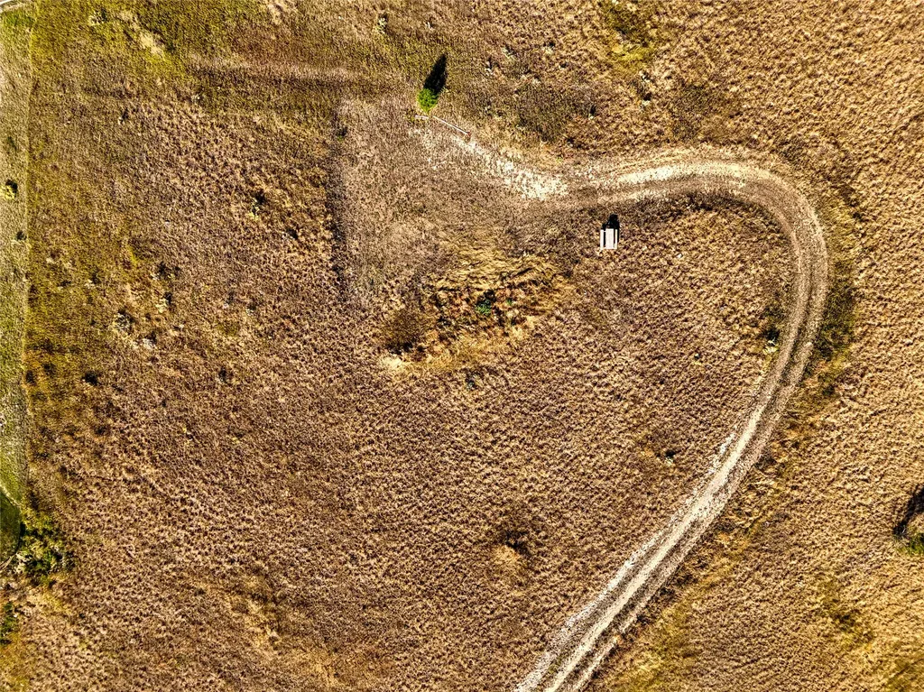 1151 Lindsay Road Eureka MT 59917