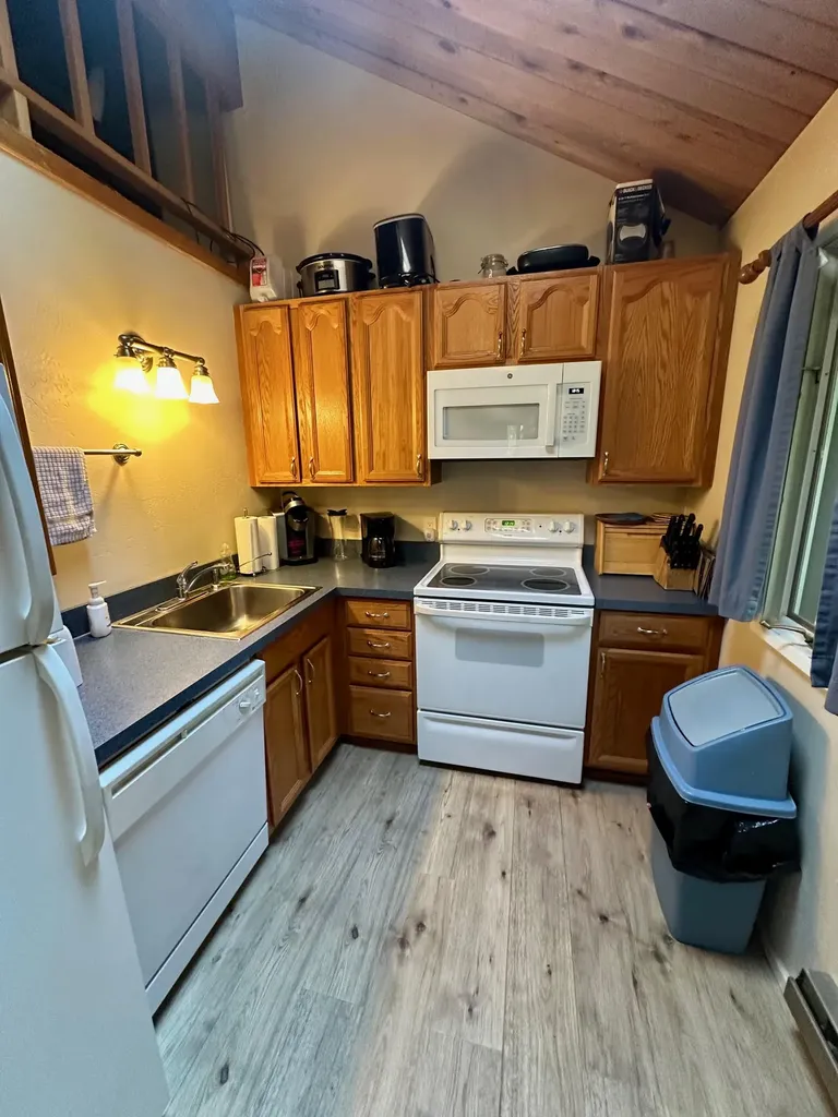 32 Alder Way Whitefish MT 59937
