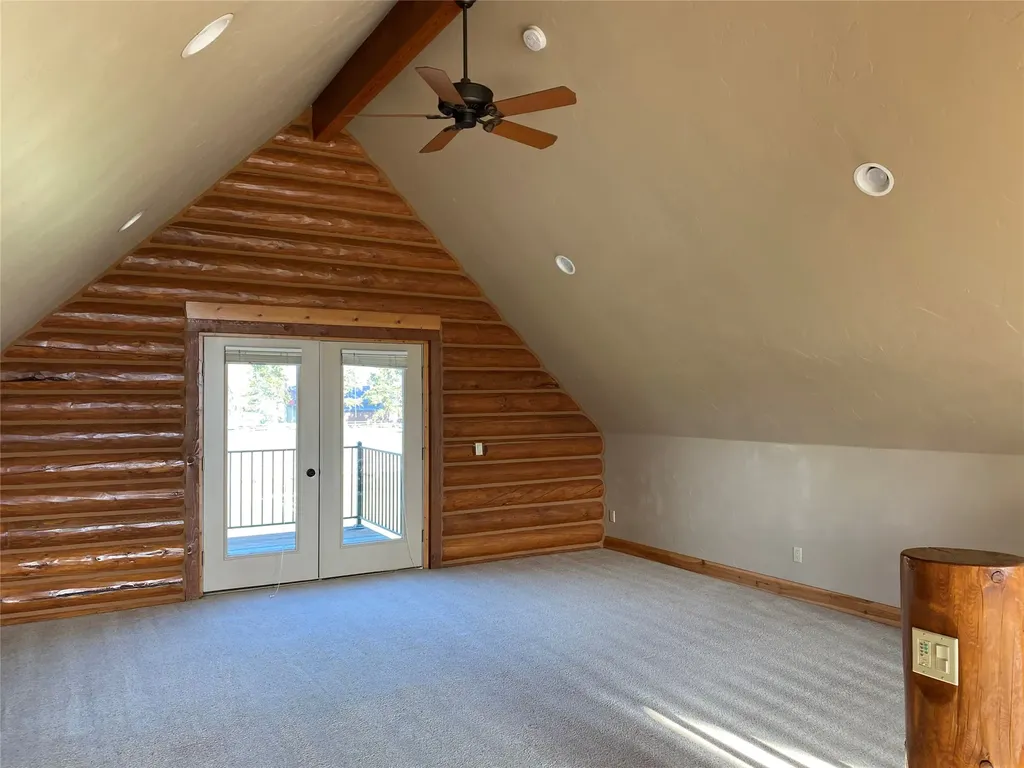1040 Cowboy Way Columbia Falls MT 59912
