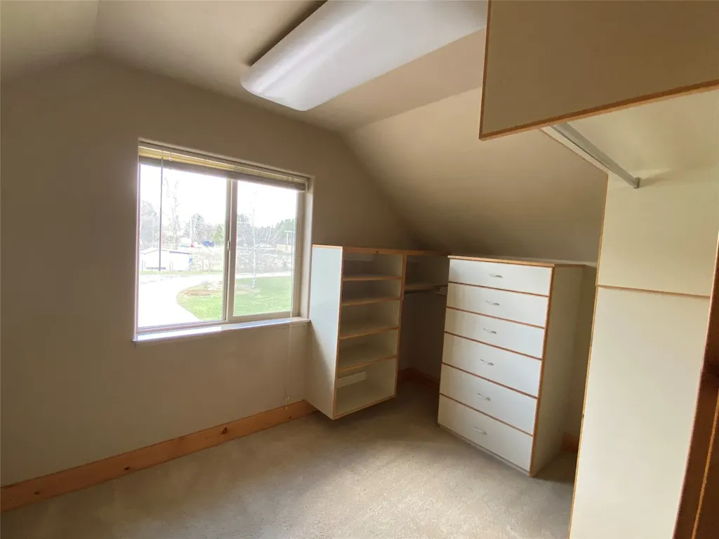 1040 Cowboy Way Columbia Falls MT 59912