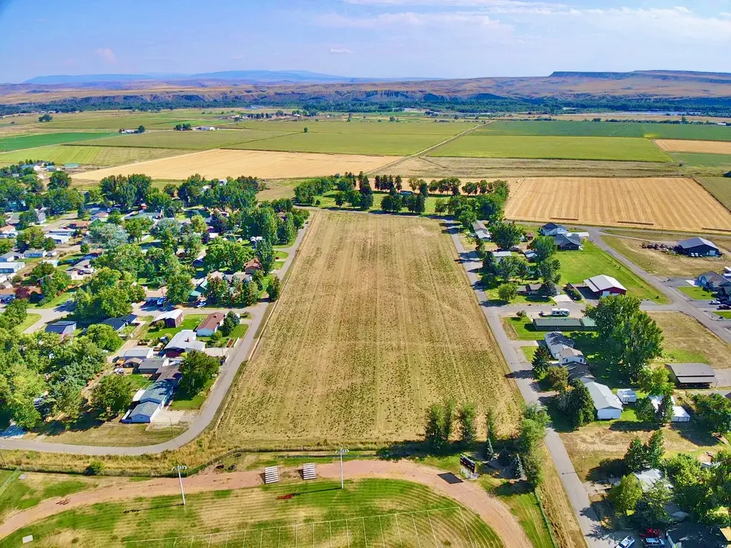 522 3rd Street SW Park City MT 59063