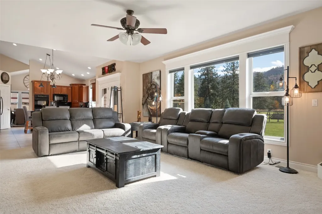 10636 Nez Perce Loop Lolo MT 59847