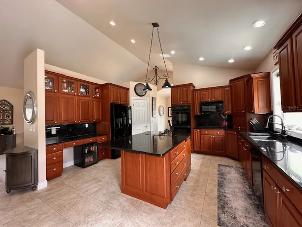 10636 Nez Perce Loop Lolo MT 59847