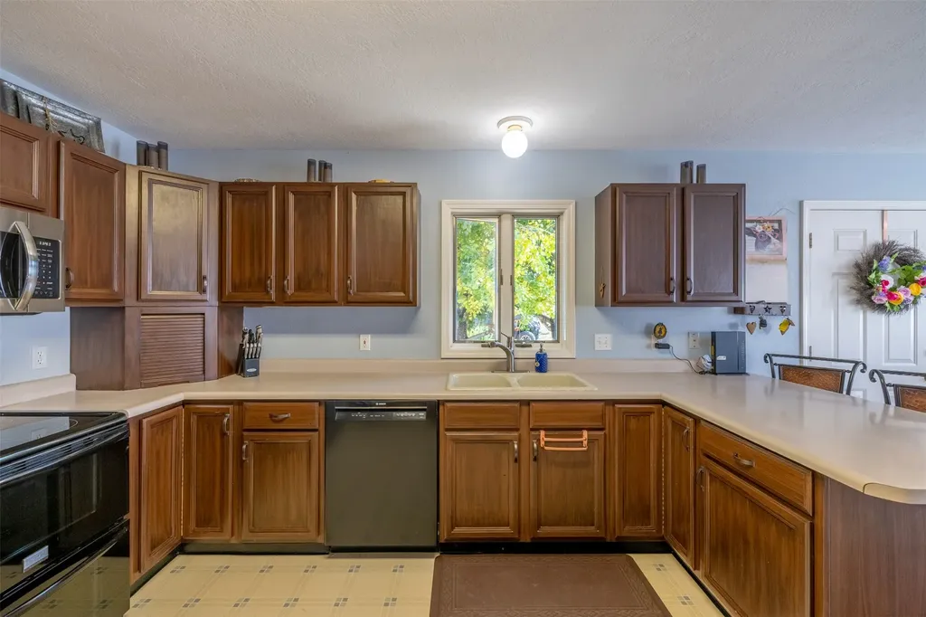 63 Castle Mountain Estates Road White Sulphur Springs MT 59645