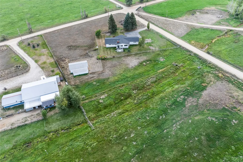 803 Indian Prairie Loop Stevensville MT 59870