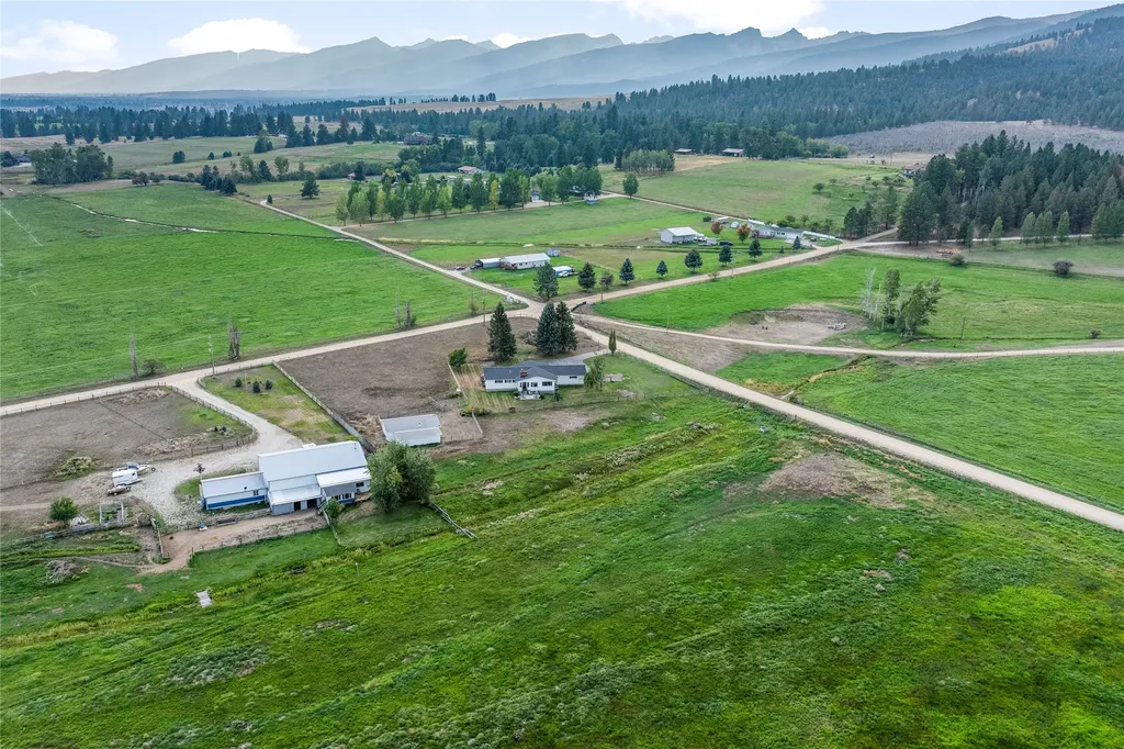 803 Indian Prairie Loop Stevensville MT 59870