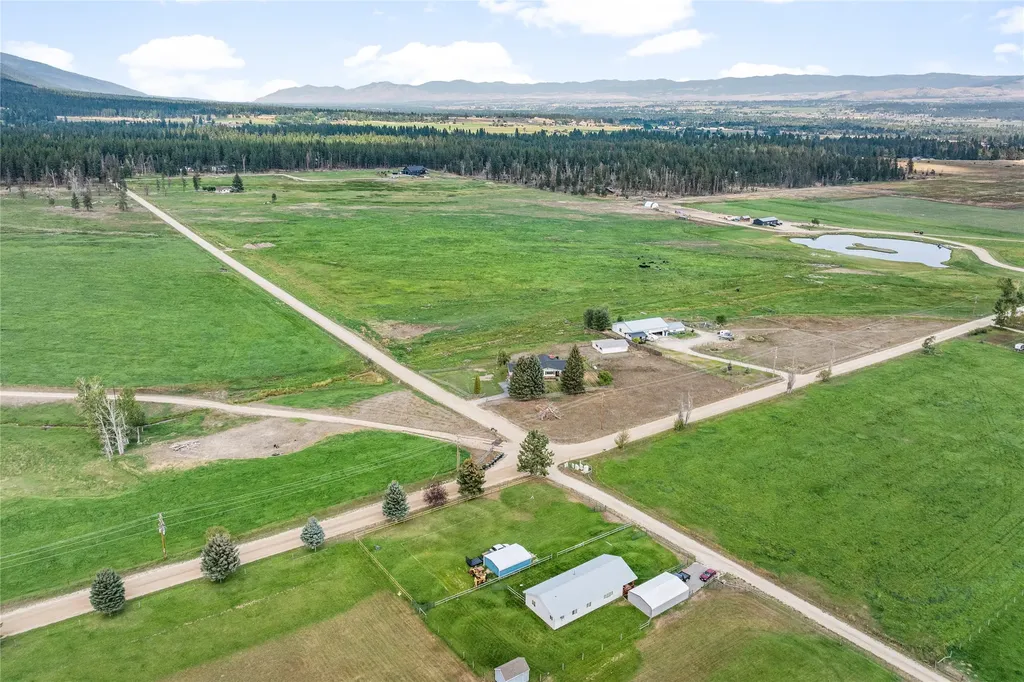 803 Indian Prairie Loop Stevensville MT 59870