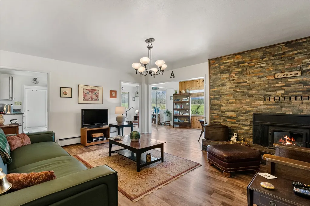 803 Indian Prairie Loop Stevensville MT 59870