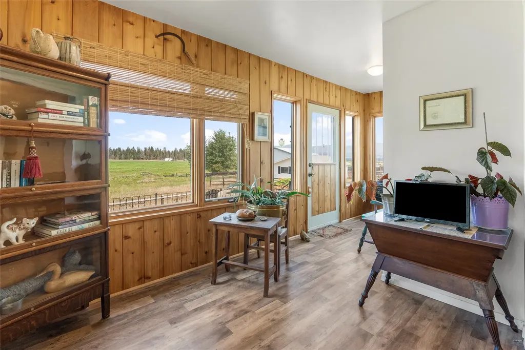 803 Indian Prairie Loop Stevensville MT 59870