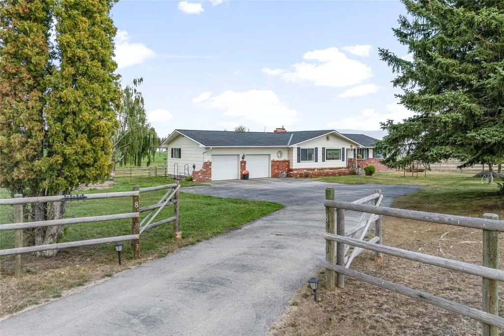 803 Indian Prairie Loop Stevensville MT 59870