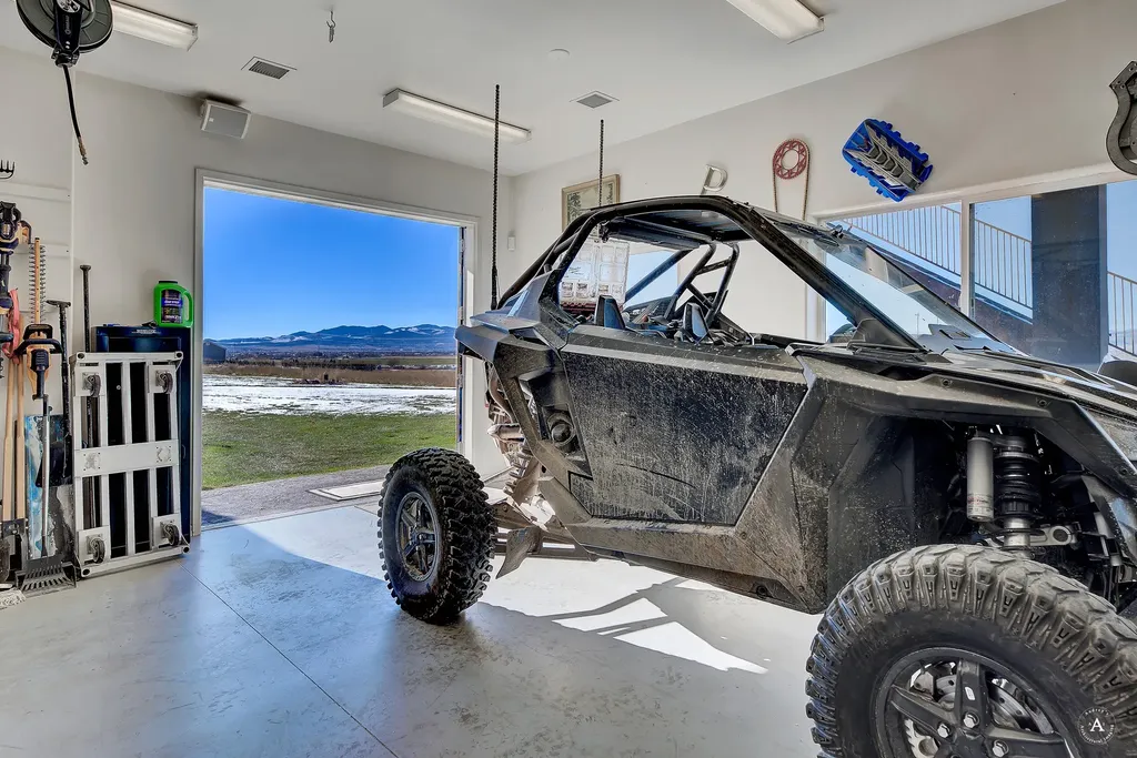 4428 Fox View Loop Helena MT 59602