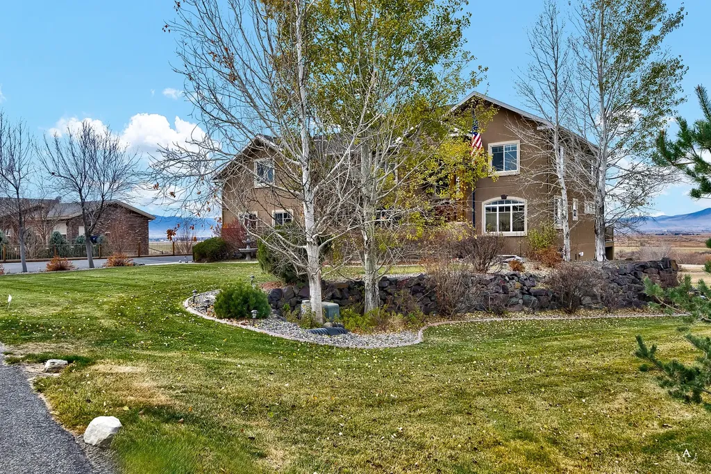 4428 Fox View Loop Helena MT 59602