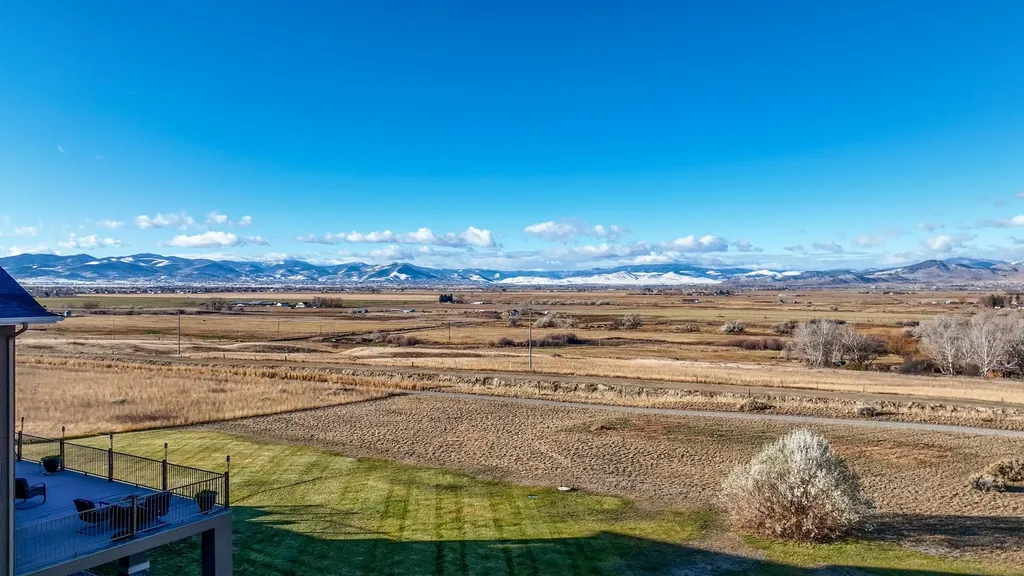 4428 Fox View Loop Helena MT 59602
