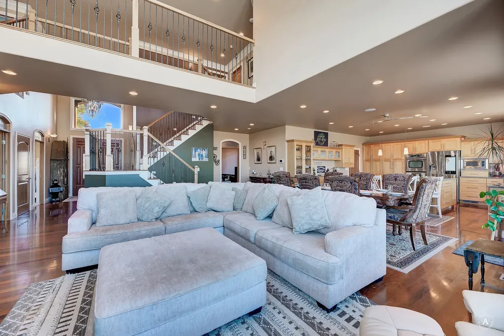 4428 Fox View Loop Helena MT 59602