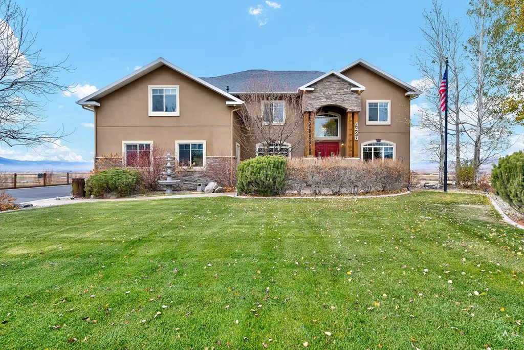 4428 Fox View Loop Helena MT 59602