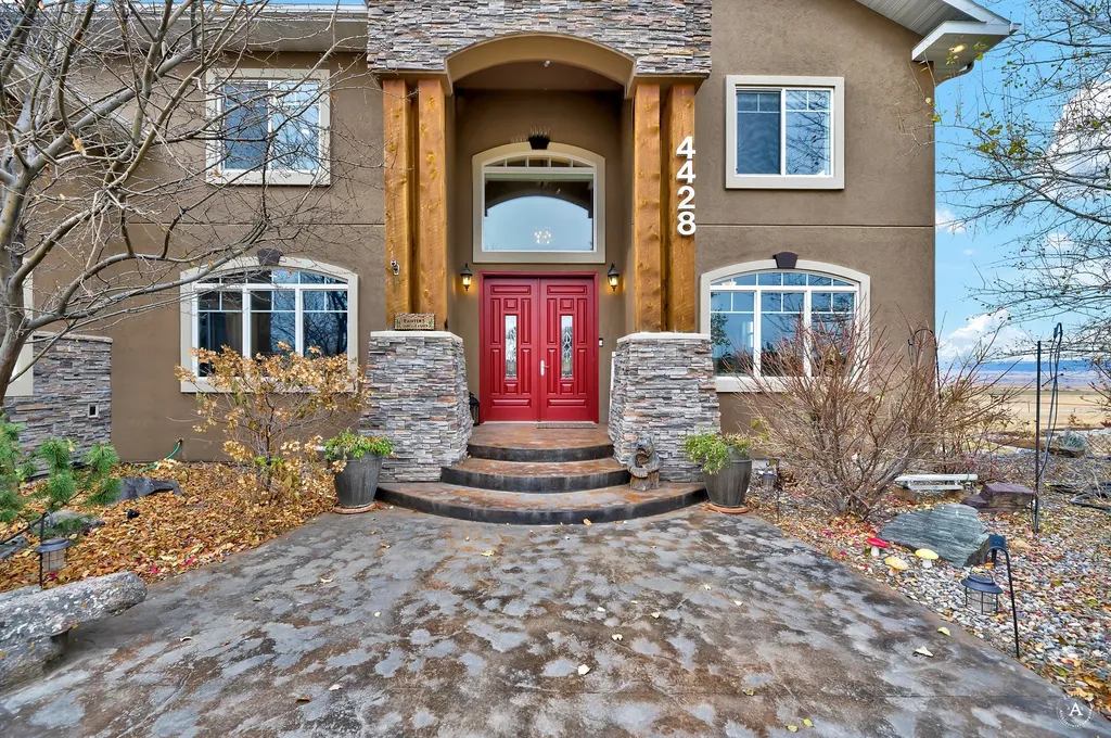 4428 Fox View Loop Helena MT 59602