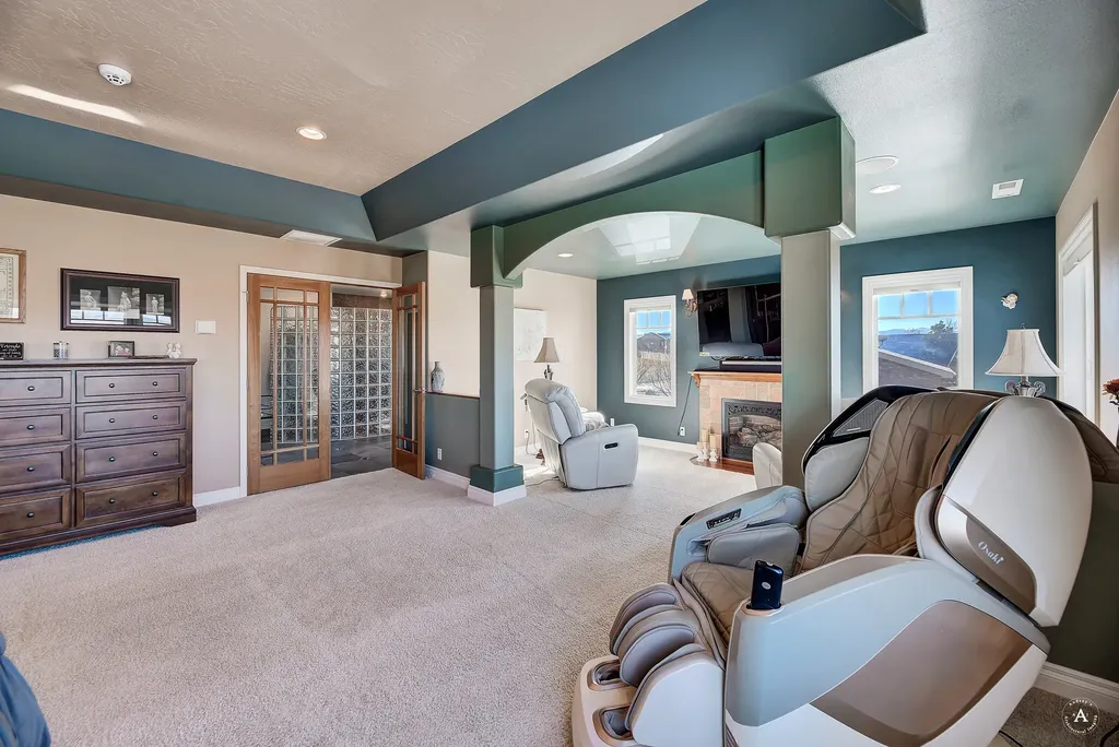 4428 Fox View Loop Helena MT 59602