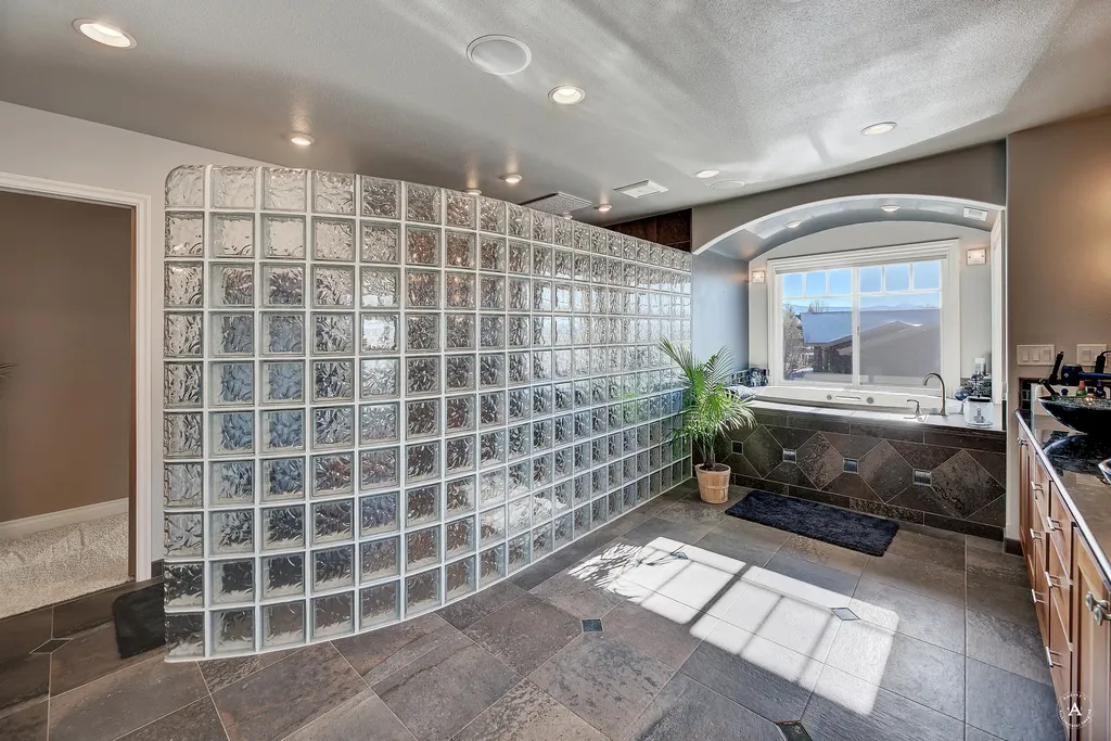 4428 Fox View Loop Helena MT 59602