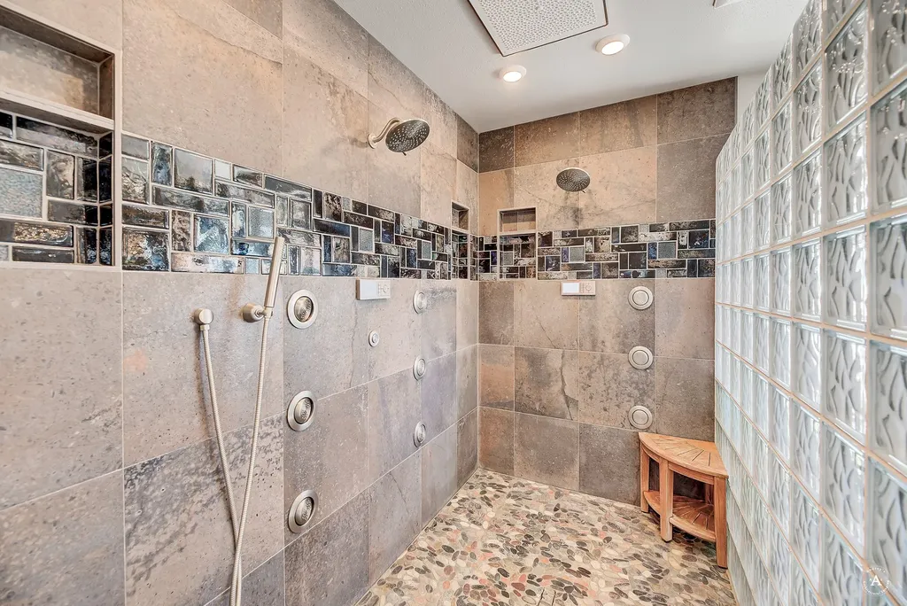4428 Fox View Loop Helena MT 59602