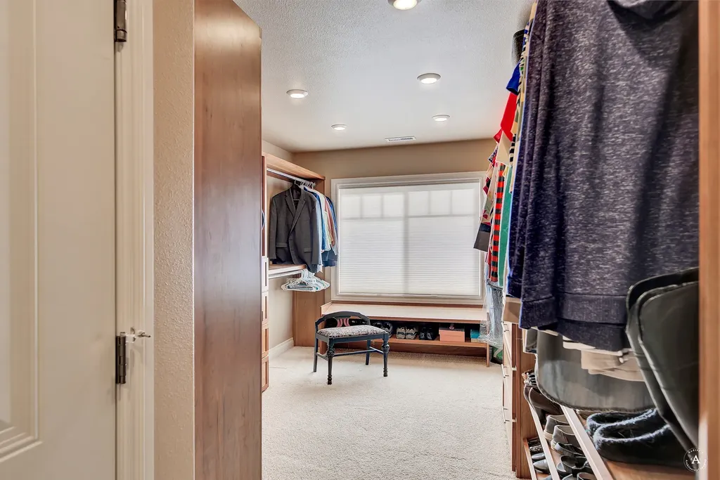 4428 Fox View Loop Helena MT 59602
