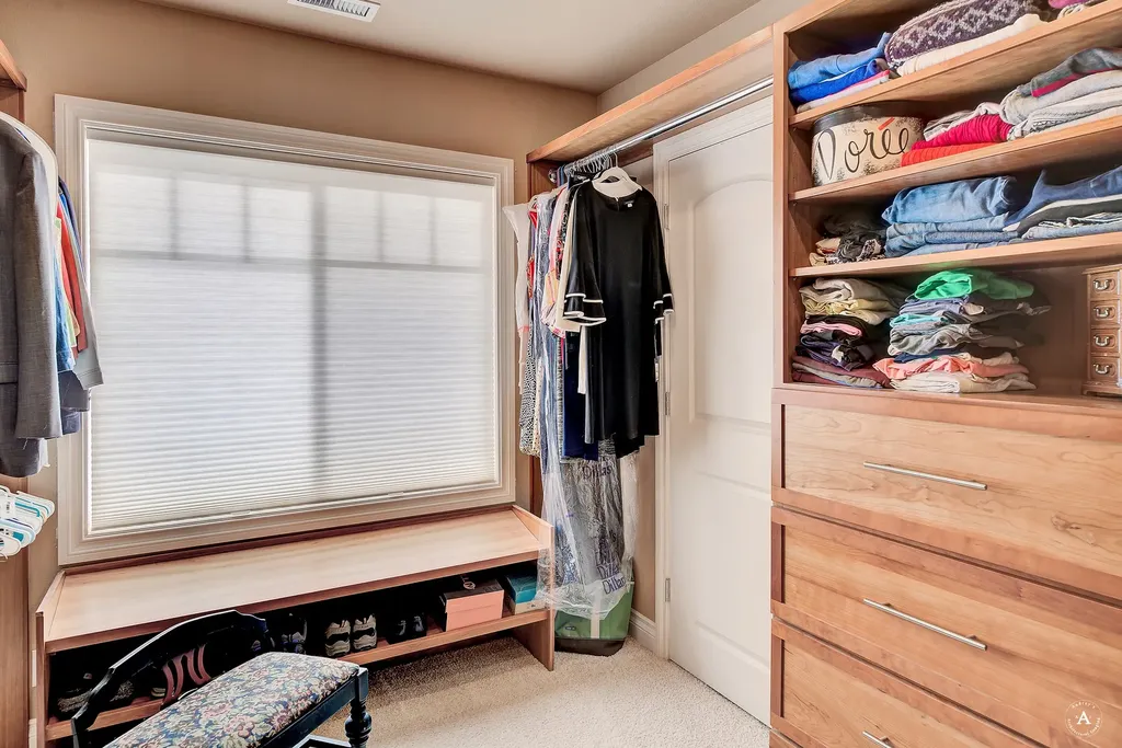 4428 Fox View Loop Helena MT 59602