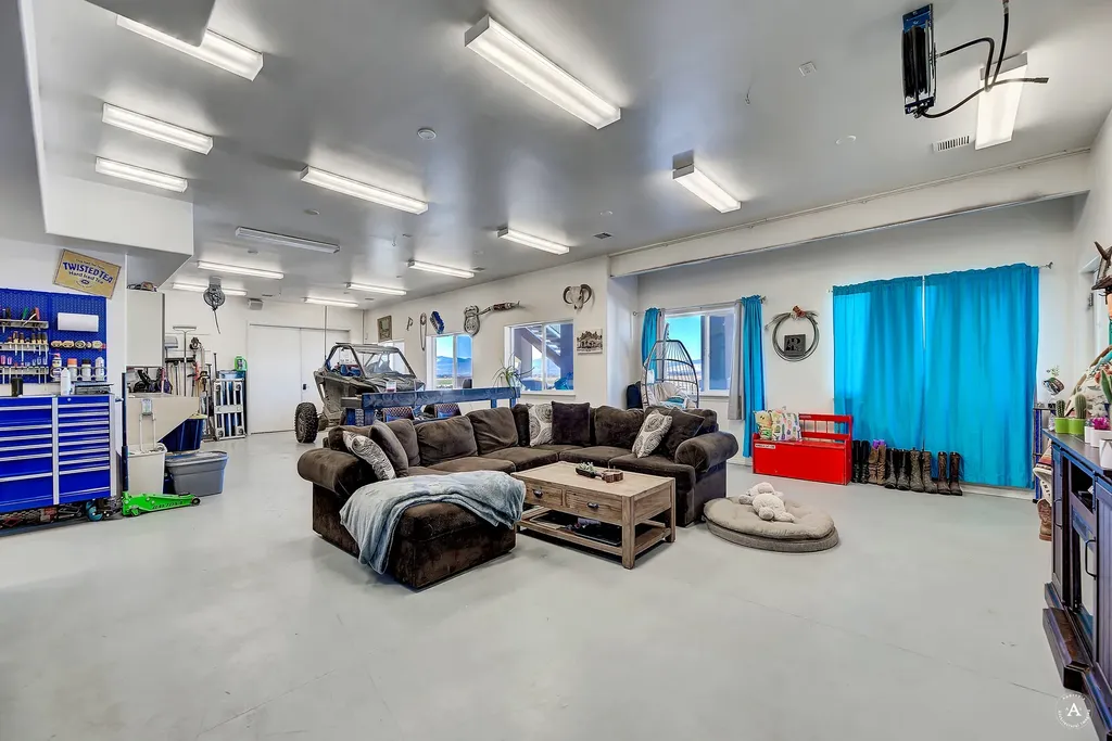 4428 Fox View Loop Helena MT 59602