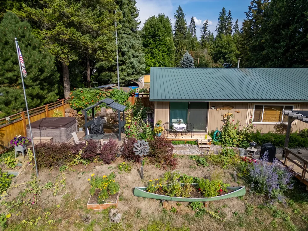 644 Waterfront Road Troy MT 59935