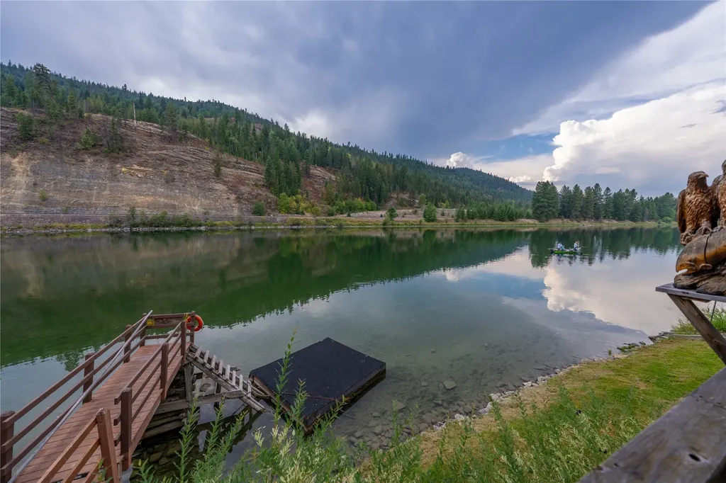 644 Waterfront Road Troy MT 59935