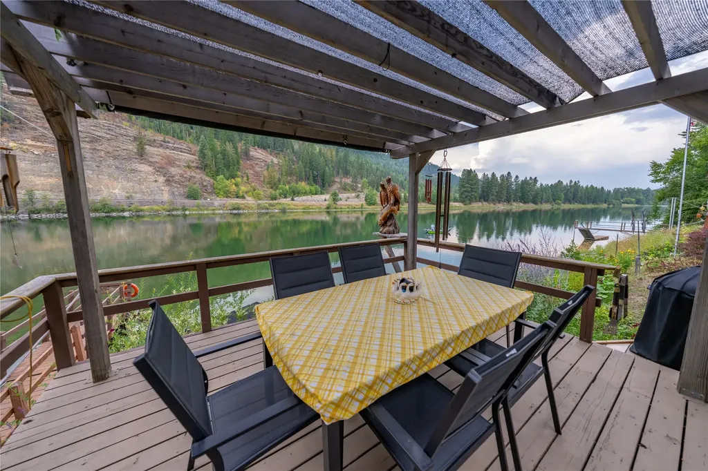 644 Waterfront Road Troy MT 59935