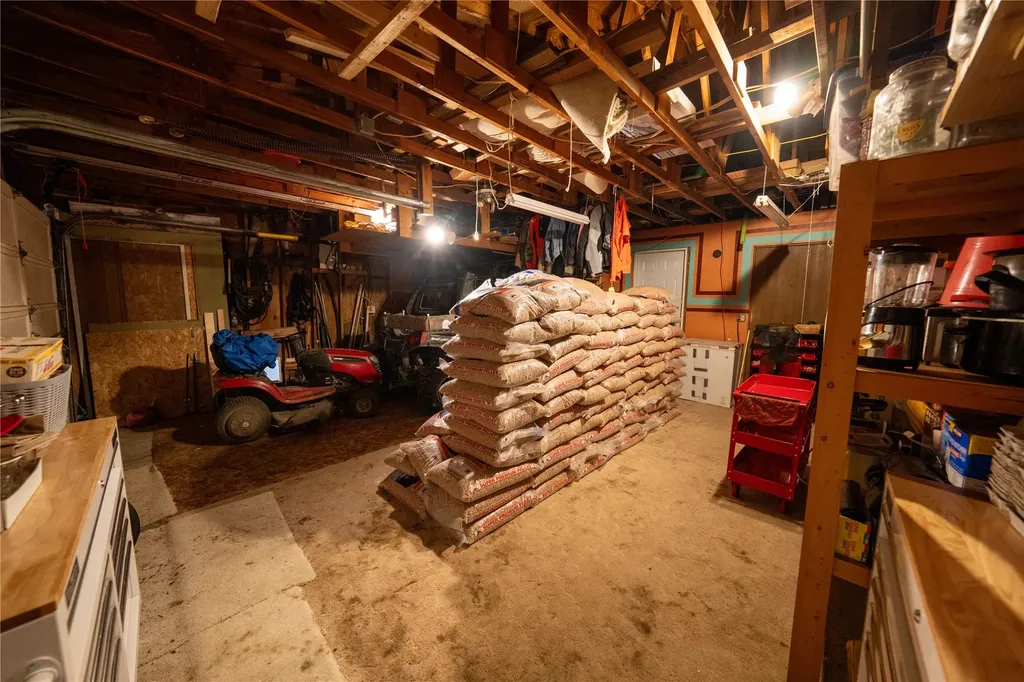 644 Waterfront Road Troy MT 59935
