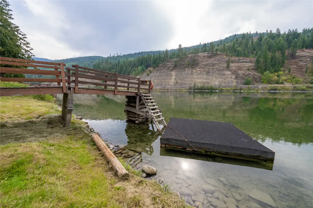 644 Waterfront Road Troy MT 59935