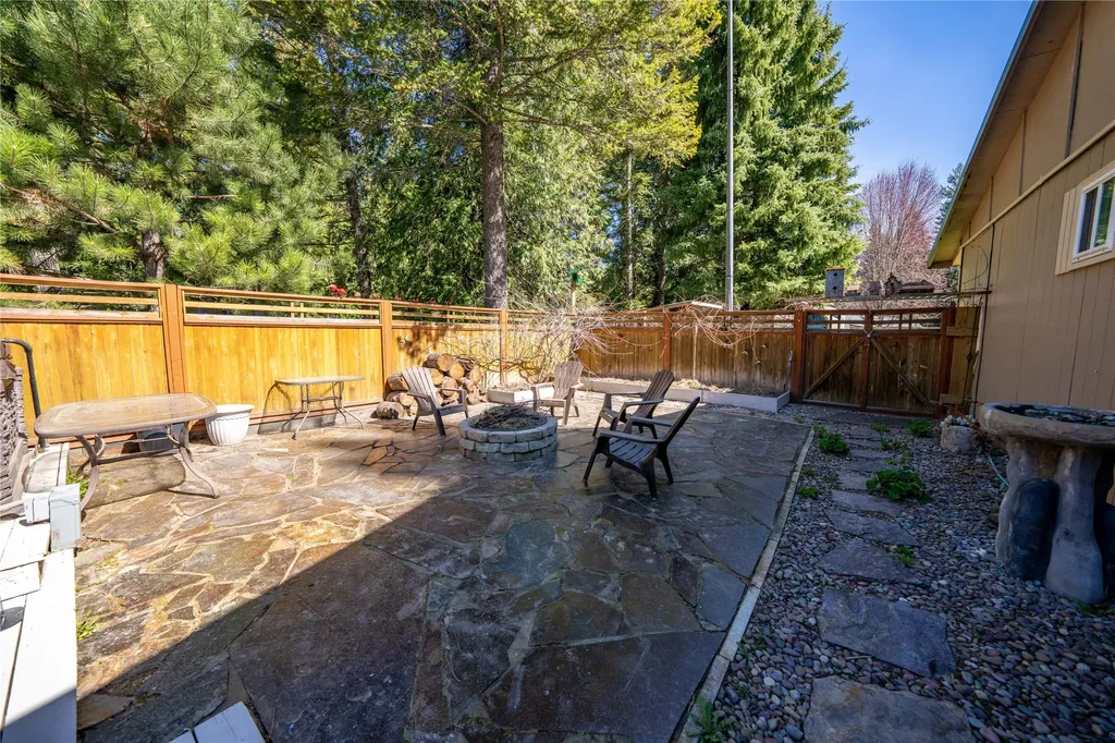 644 Waterfront Road Troy MT 59935