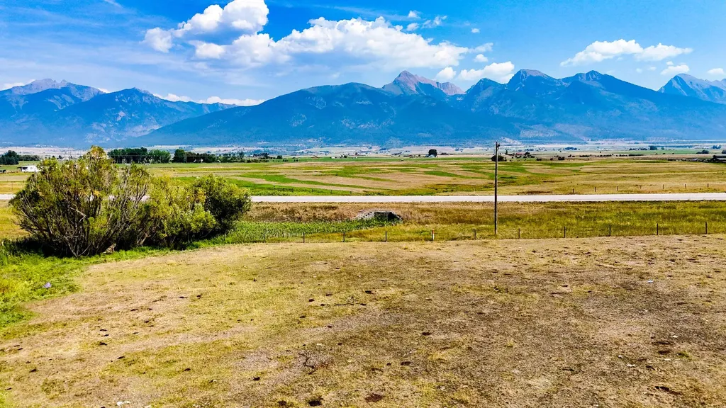 73579 Us Highway 93 St Ignatius MT 59865