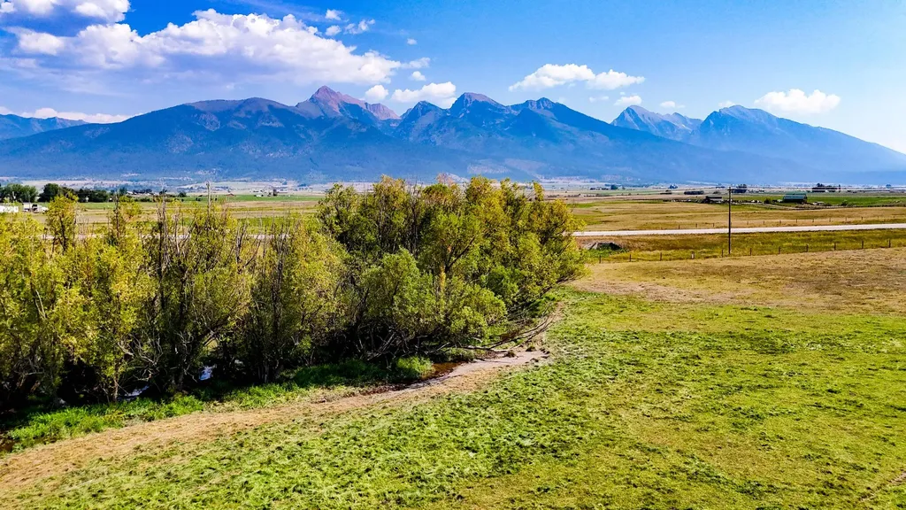 73579 Us Highway 93 St Ignatius MT 59865