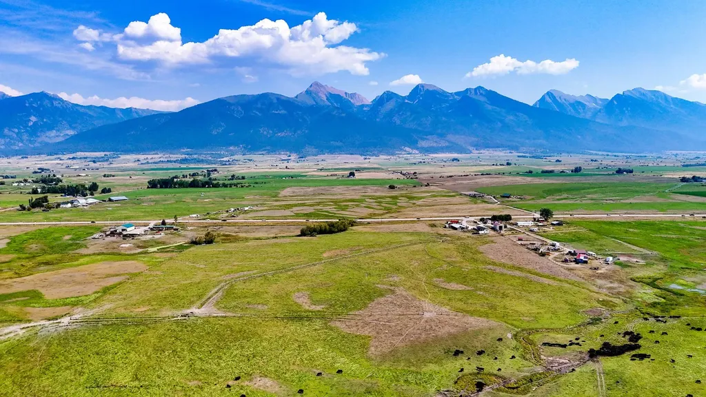 73579 Us Highway 93 St Ignatius MT 59865