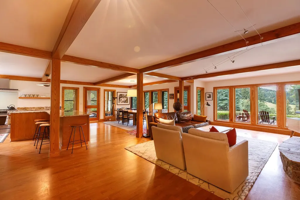 12 Highland Road Mcleod MT 59052