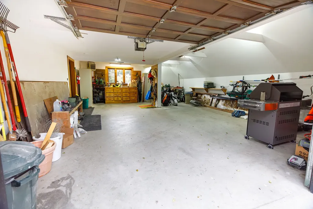 12 Highland Road Mcleod MT 59052