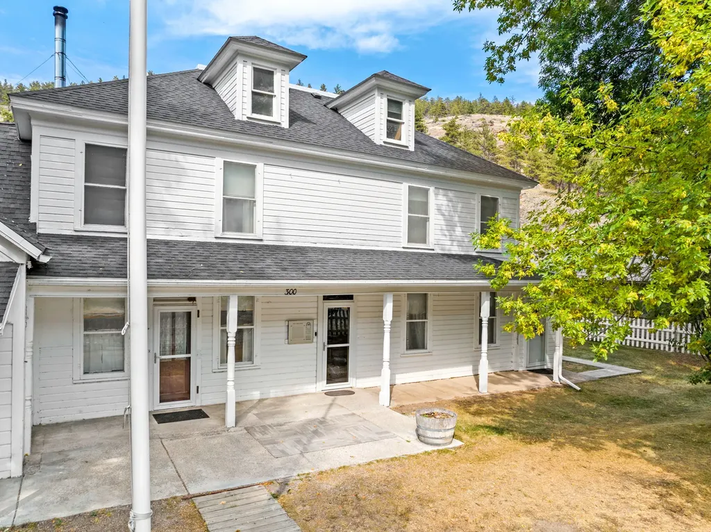 300 Wolf Creek Main Street Wolf Creek MT 59648