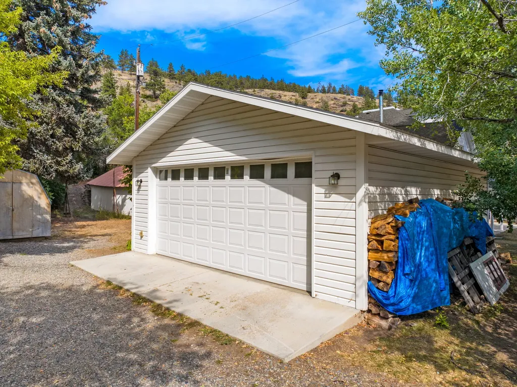 300 Wolf Creek Main Street Wolf Creek MT 59648
