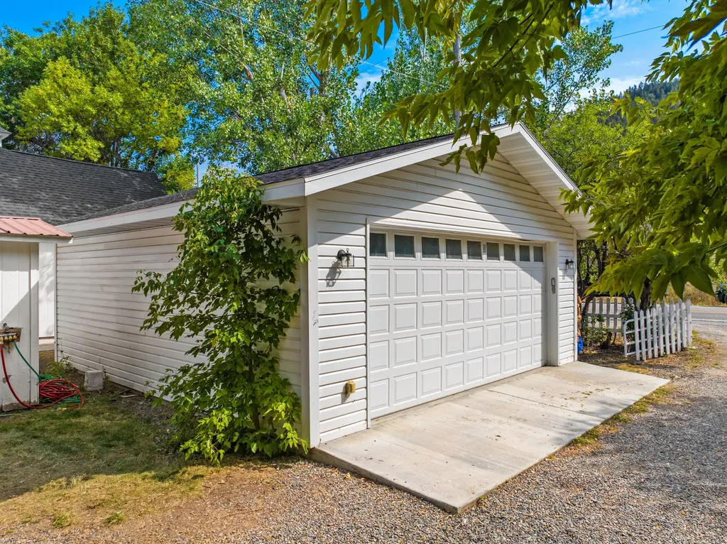300 Wolf Creek Main Street Wolf Creek MT 59648