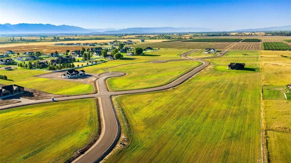 275 Holbrook Drive Kalispell MT 59901