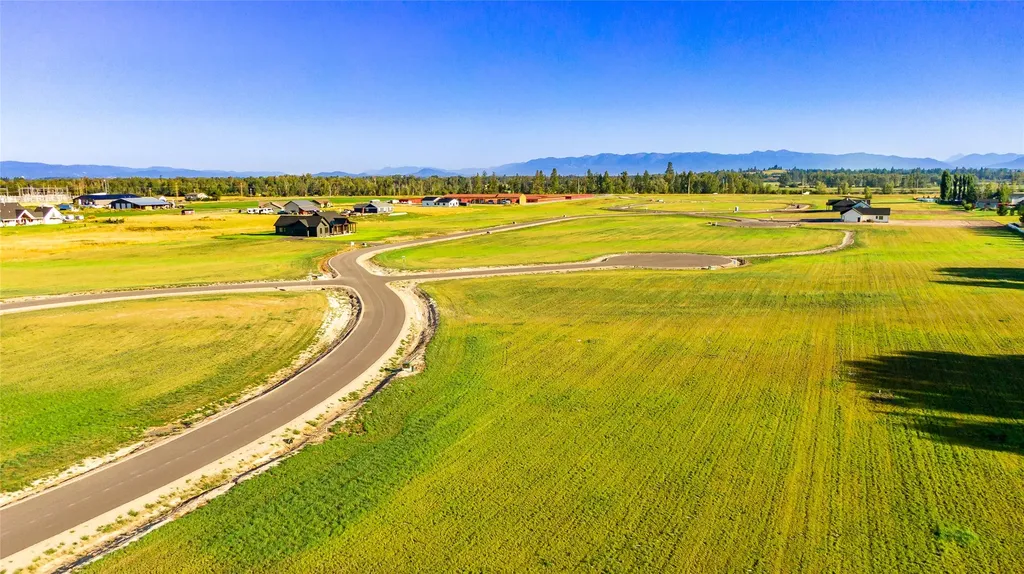 275 Holbrook Drive Kalispell MT 59901
