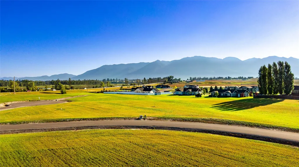275 Holbrook Drive Kalispell MT 59901