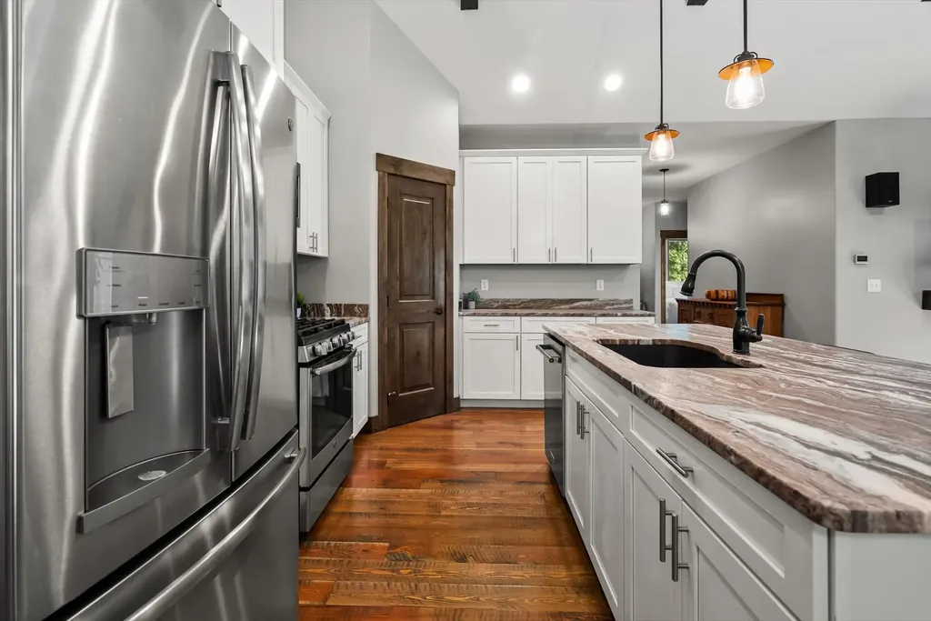 19 Raccoon Trail Whitefish MT 59937