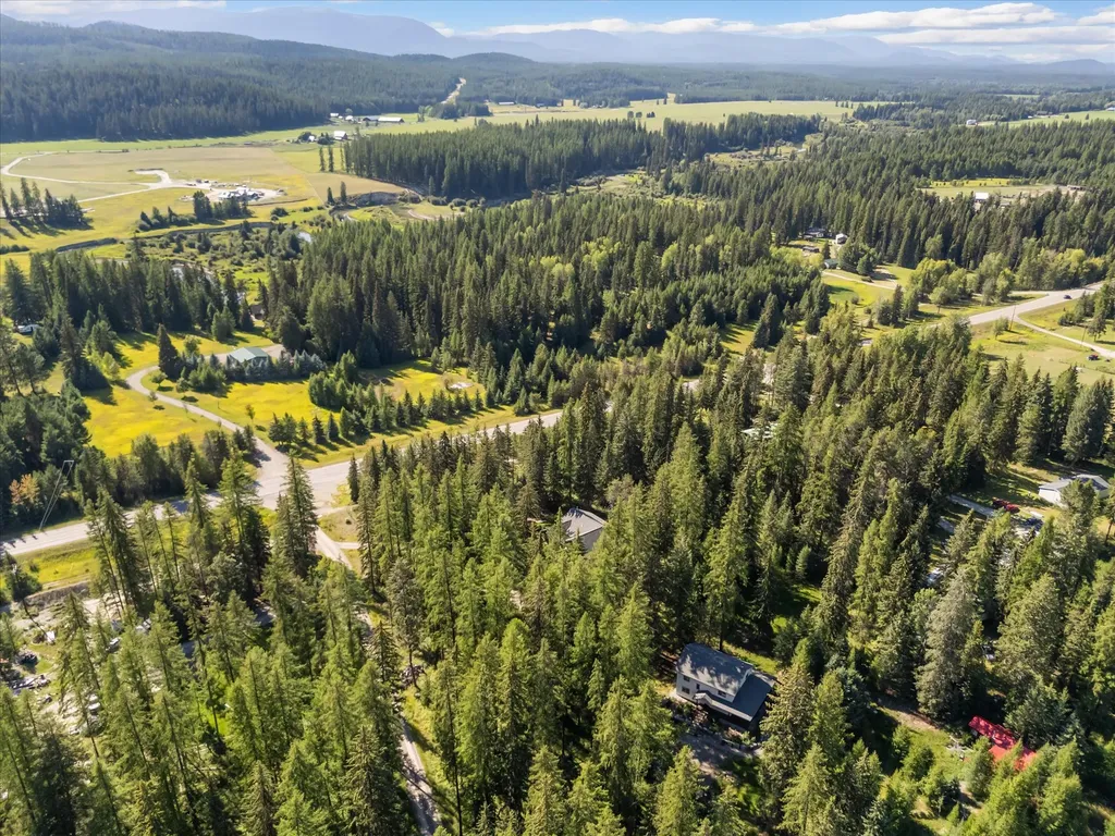 19 Raccoon Trail Whitefish MT 59937