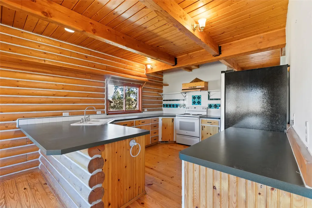 605 Groff Lane Stevensville MT 59870