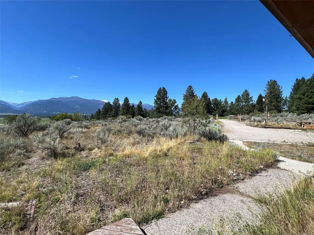 605 Groff Lane Stevensville MT 59870