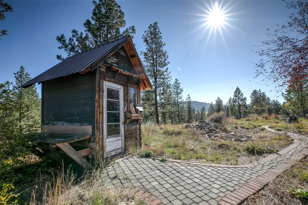 605 Groff Lane Stevensville MT 59870