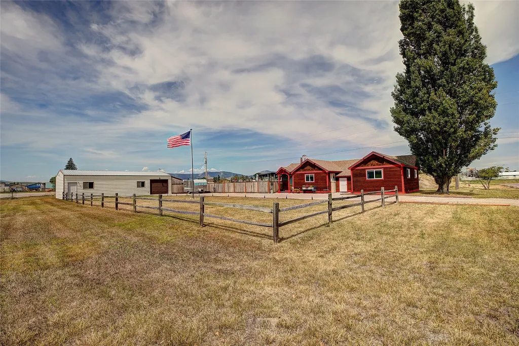 904 4th Street E Polson MT 59860
